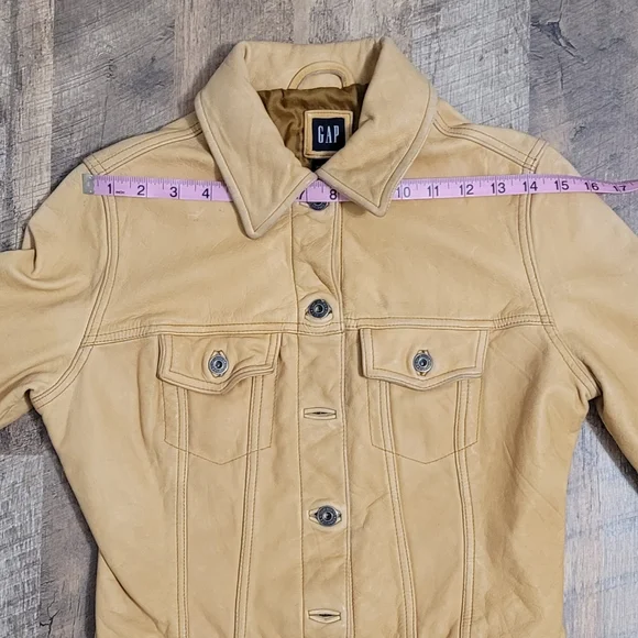 Spring 2026 Trend Vinatge GAP Tan Leather Jacket - Picture 3 of 16